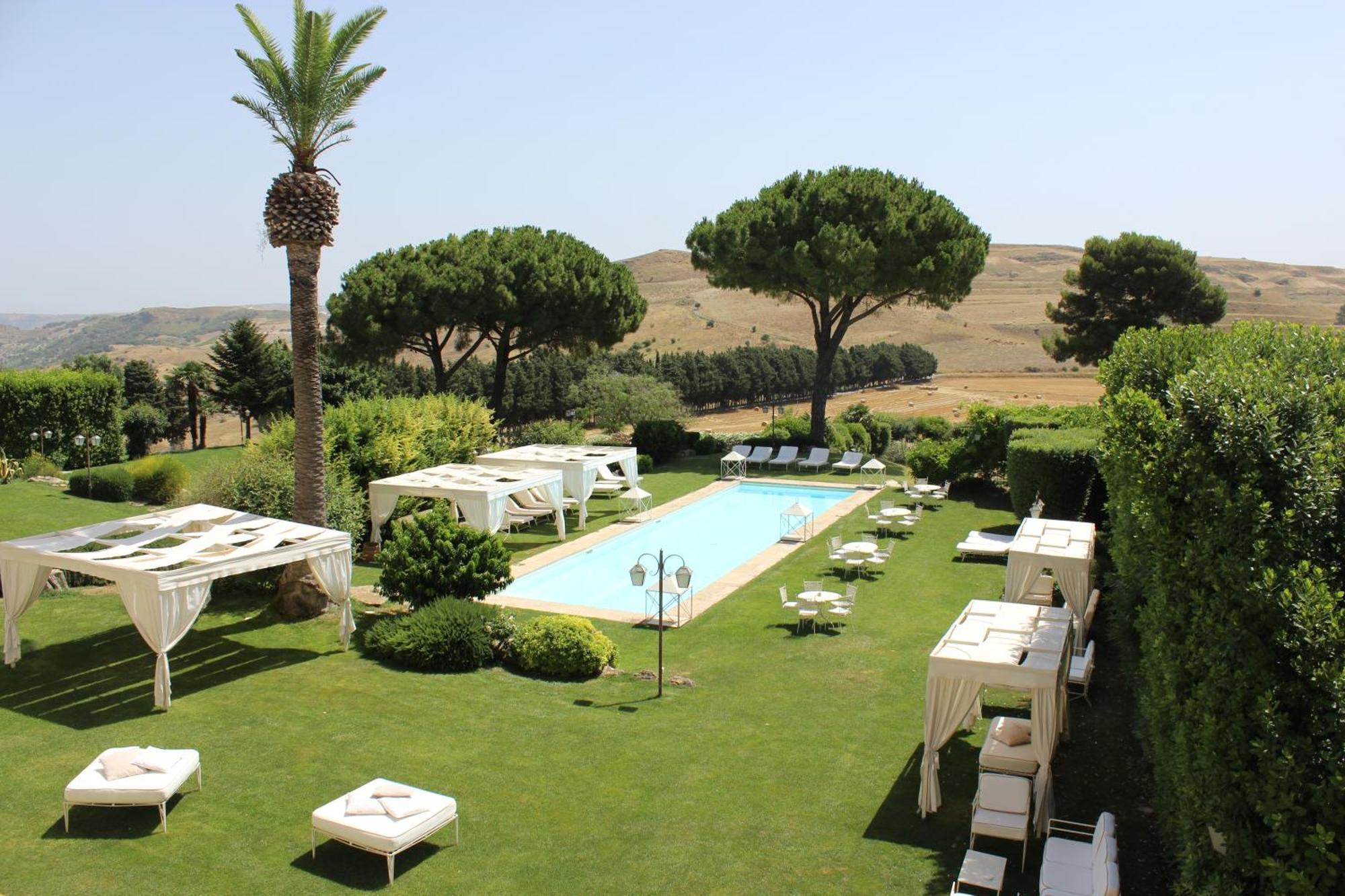 กัสเตลโล กาเมมี Hotel Vizzini ภายนอก รูปภาพ